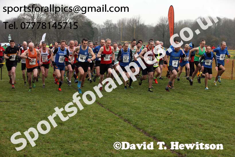 Veteran mens 2018 Durham Cathedral Cross Country Relays. Photo:  David T. Hewitson/Sports for All Pics